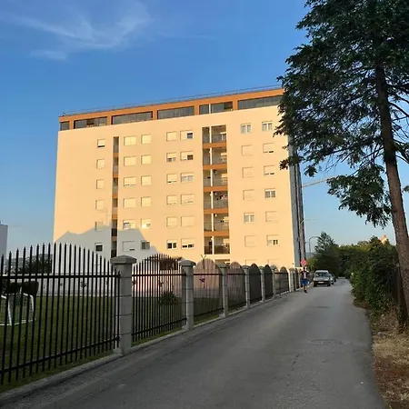 Lukana Apartment *